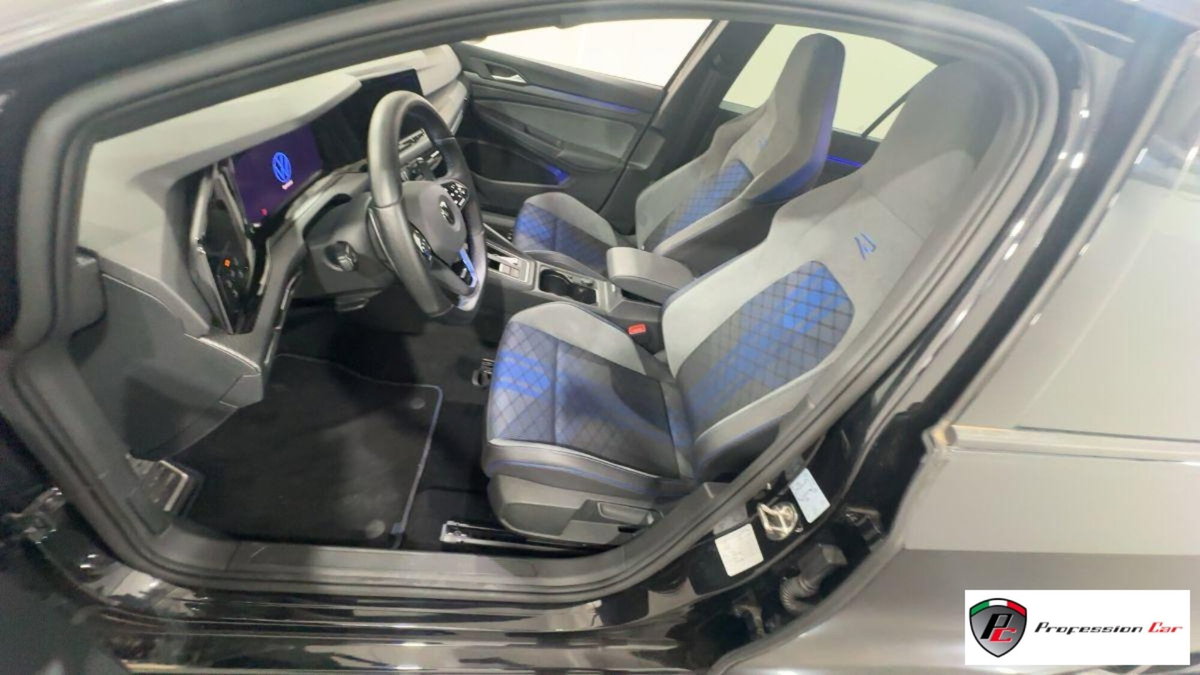 Volkswagen Golf 2.0 TSI R DSG 4Motion (17)