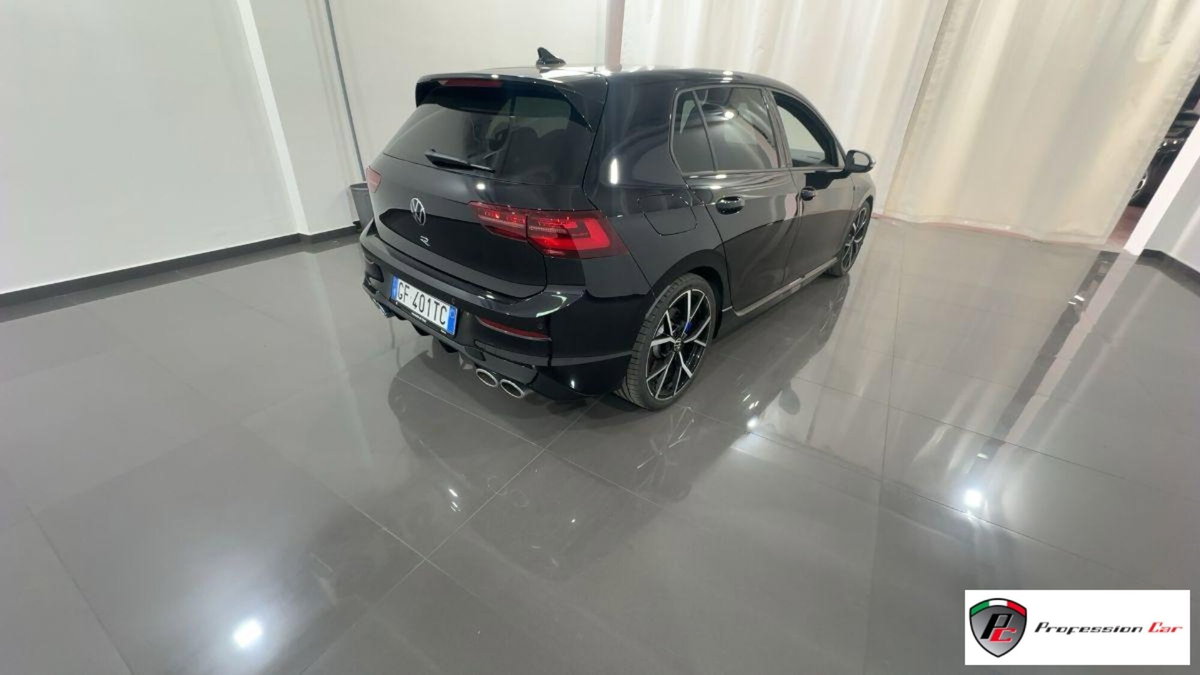 Volkswagen Golf 2.0 TSI R DSG 4Motion (5)