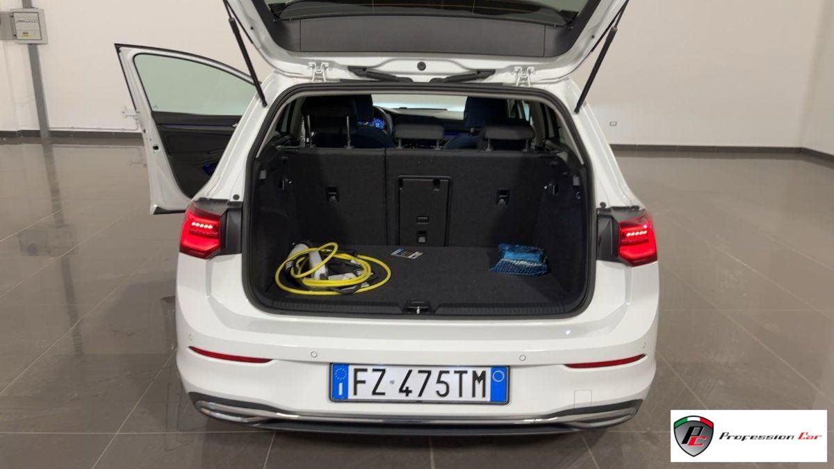 Volkswagen Golf 1.4 TSI eHYBRID 204 CV DSG Style (8)