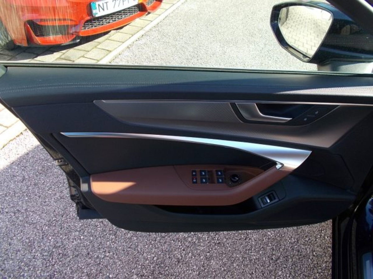 Audi A6 Avant 40 2.0 TDI quattro ultra S tronic Sport (16)