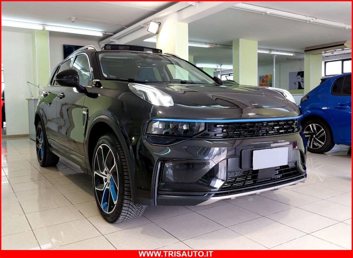 Lynk & Co 01 01 1.5 td phev