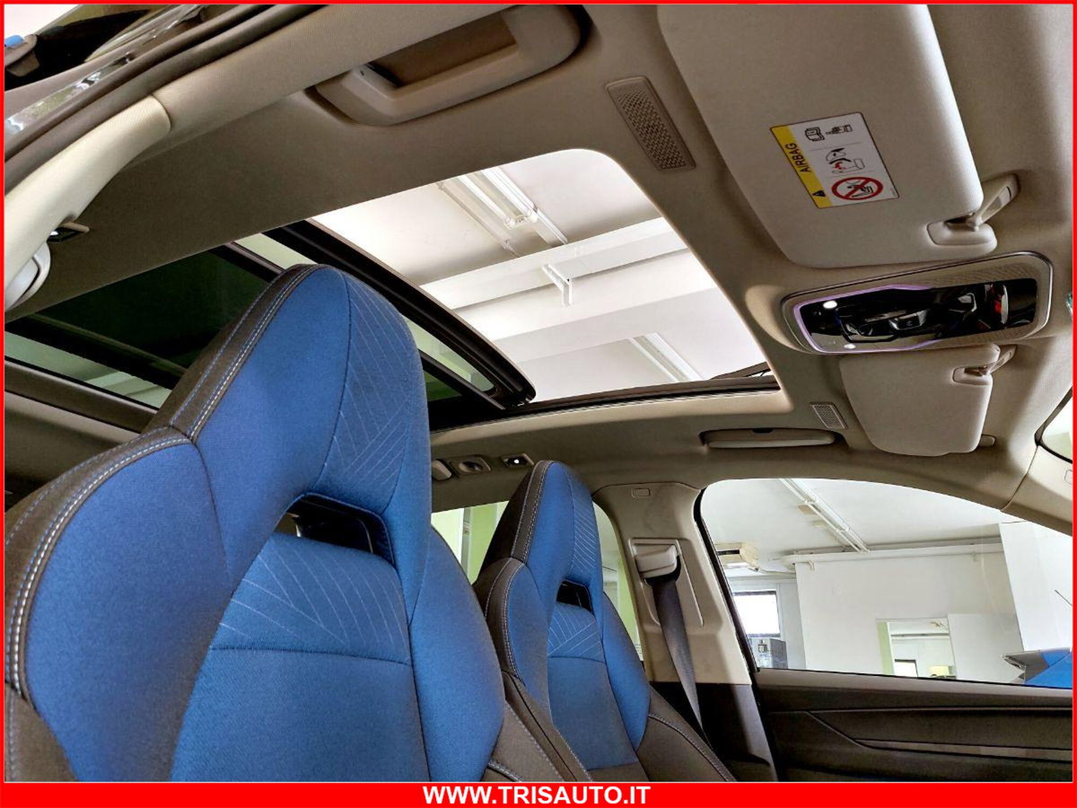 Lynk & Co 01 01 1.5 td phev (14)