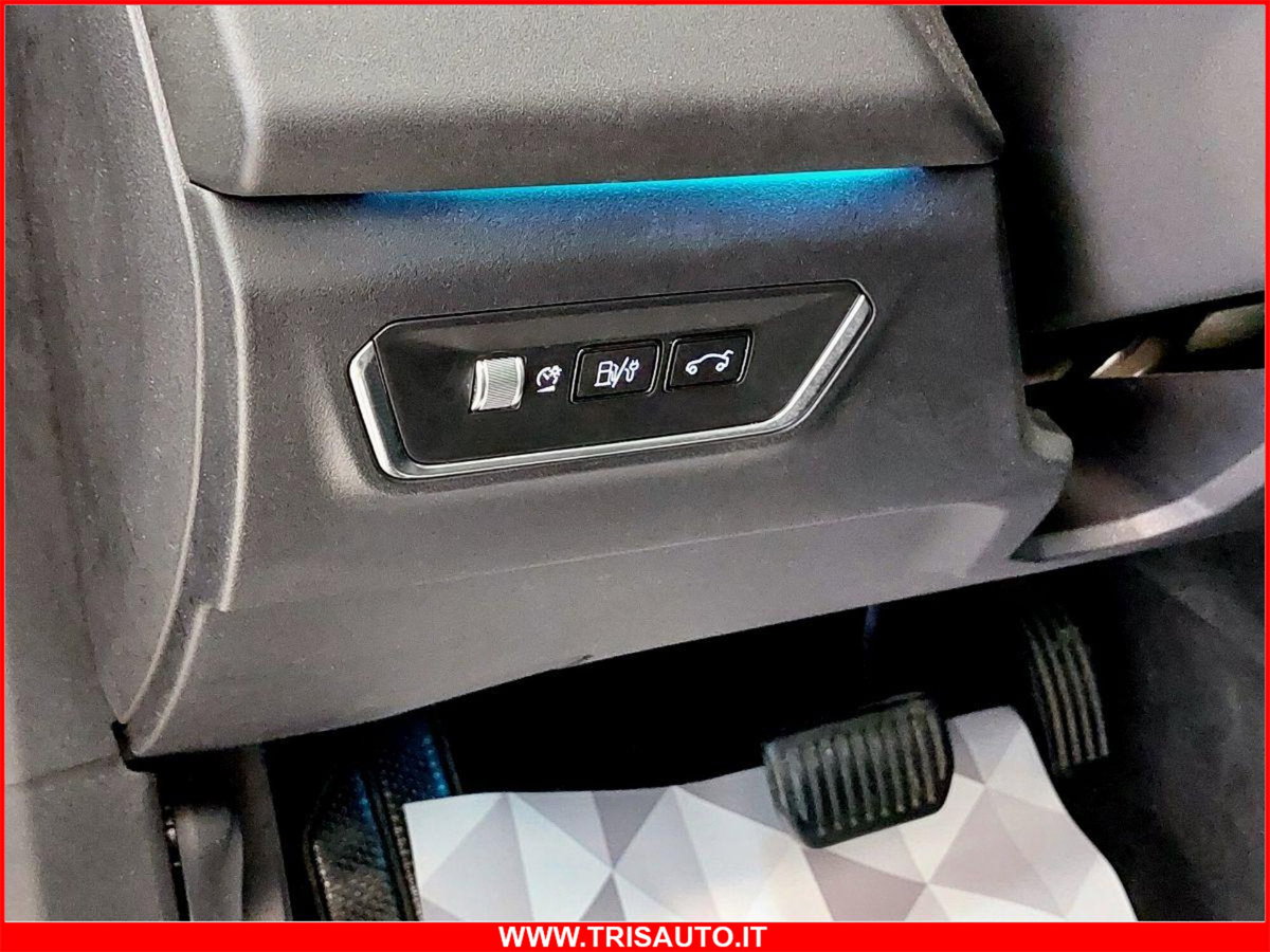 Lynk & Co 01 01 1.5 td phev (19)
