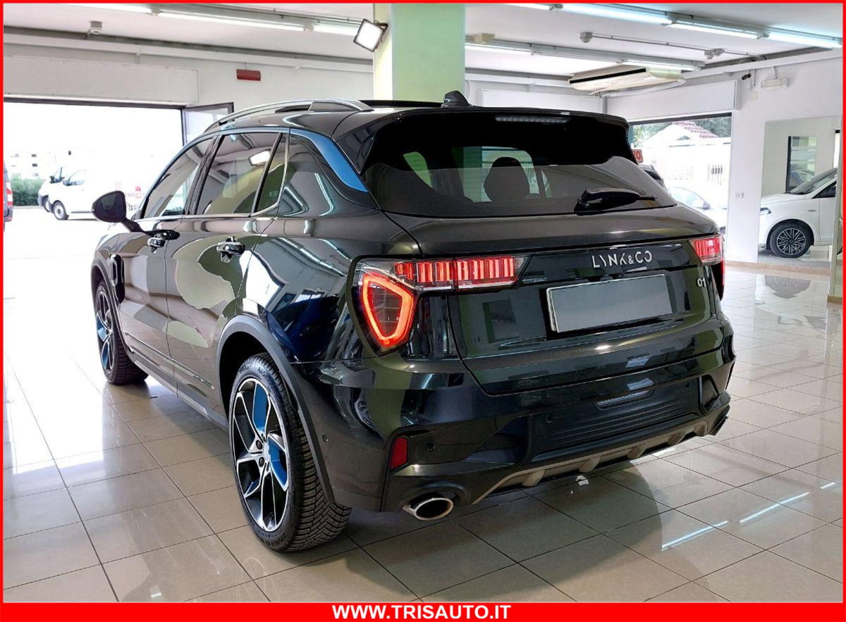 Lynk & Co 01 01 1.5 td phev (2)