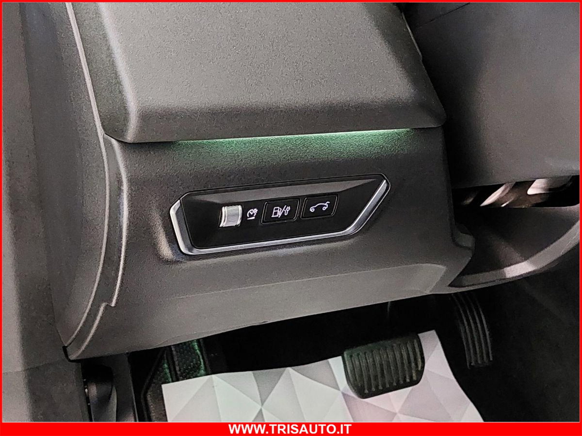 Lynk & Co 01 01 1.5 td phev (15)