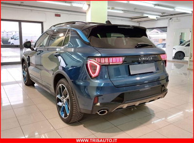 Lynk & Co 01 01 1.5 td phev (2)