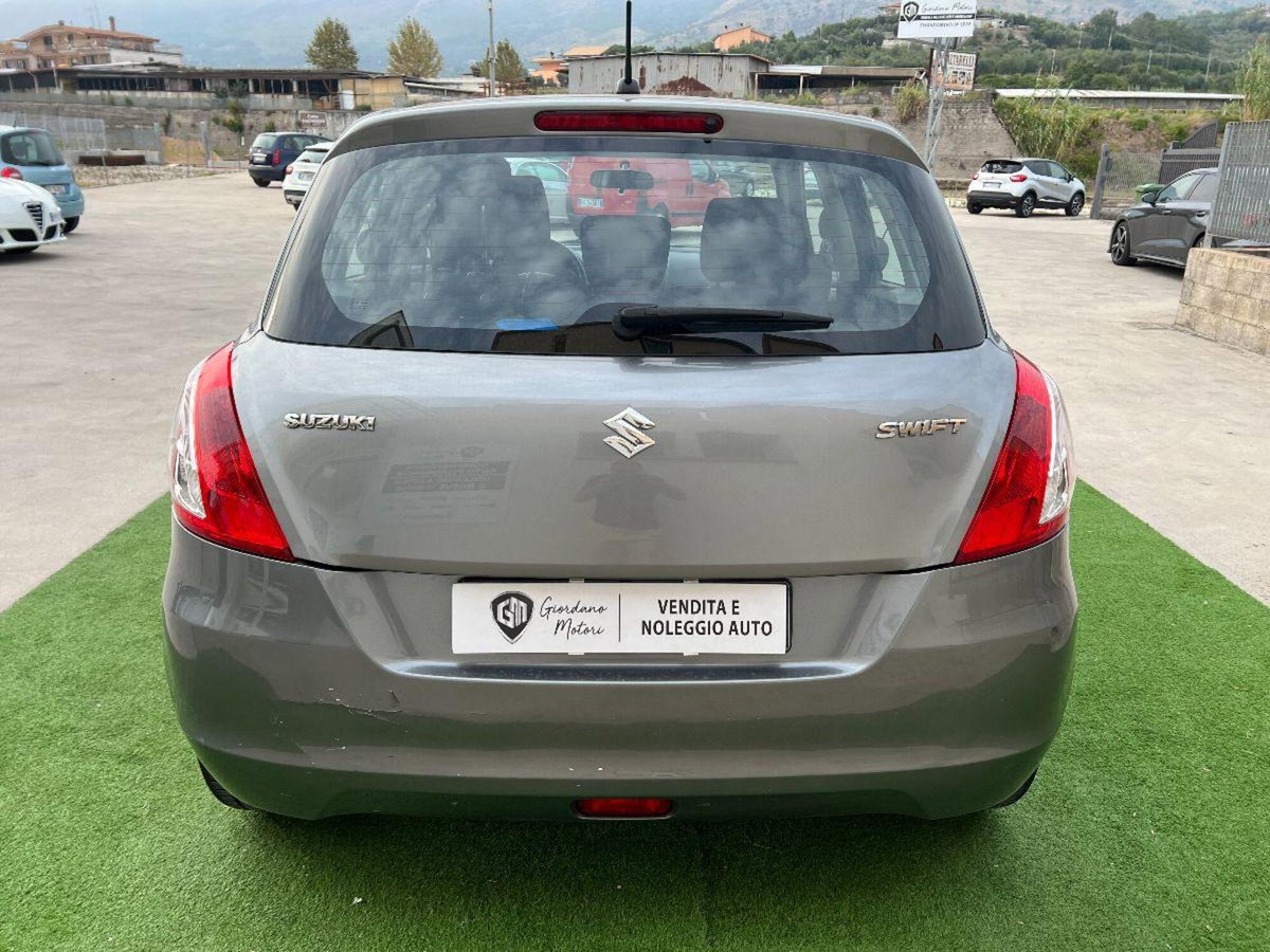 Suzuki Swift 1.2 VVT 5 porte B-Top (5)