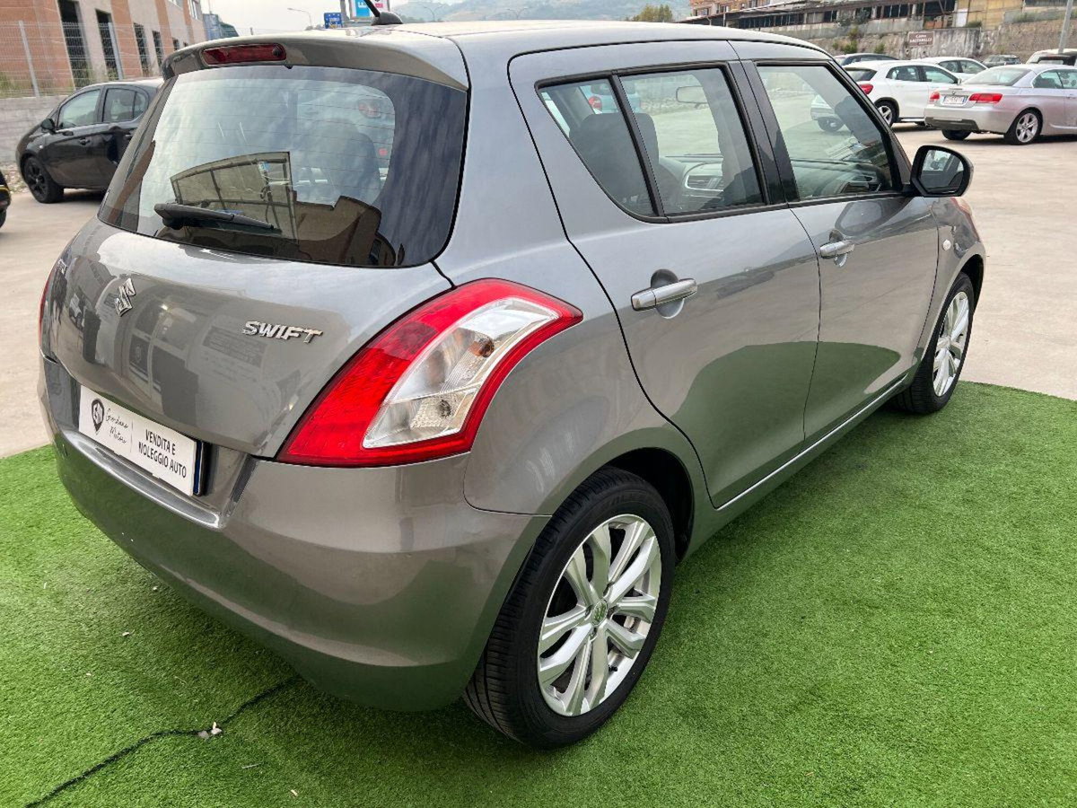 Suzuki Swift 1.2 VVT 5 porte B-Top (6)