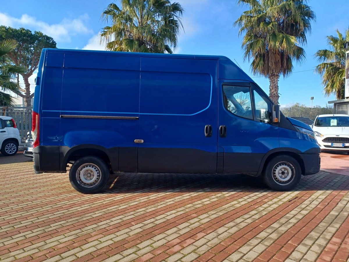 Iveco Daily Furgone 35C13V 2.3 HPT PM-SL-TN-RG Furgone