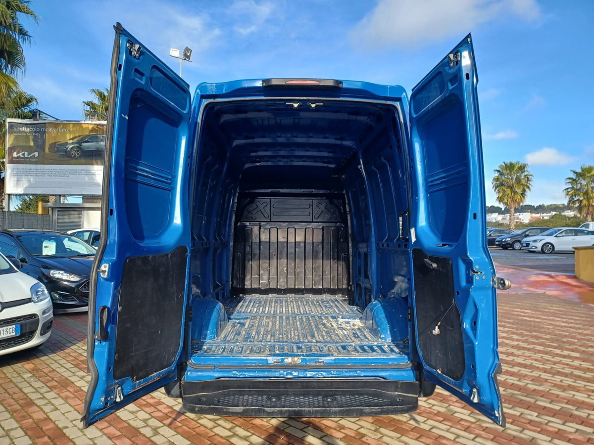 Iveco Daily Furgone 35C13V 2.3 HPT PM-SL-TN-RG Furgone (11)