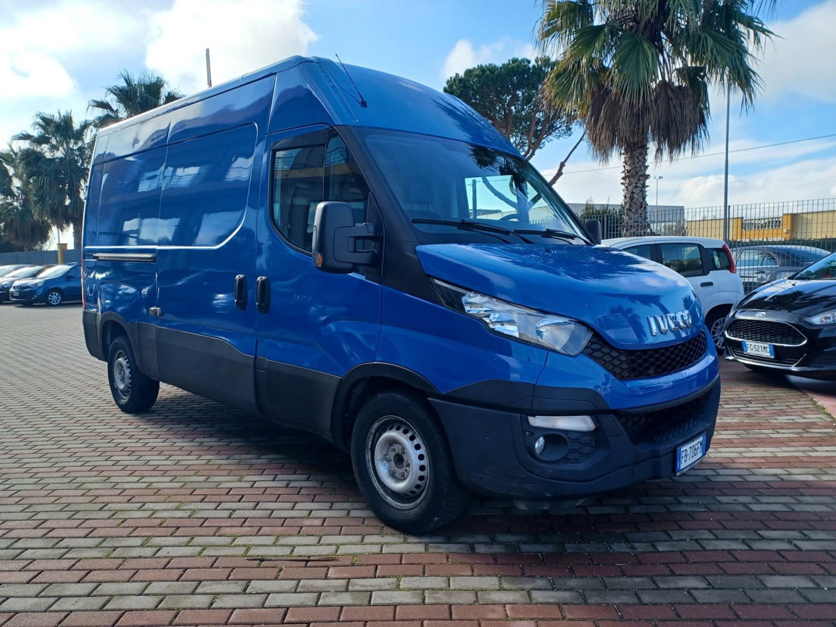 Iveco Daily Furgone 35C13V 2.3 HPT PM-SL-TN-RG Furgone (3)