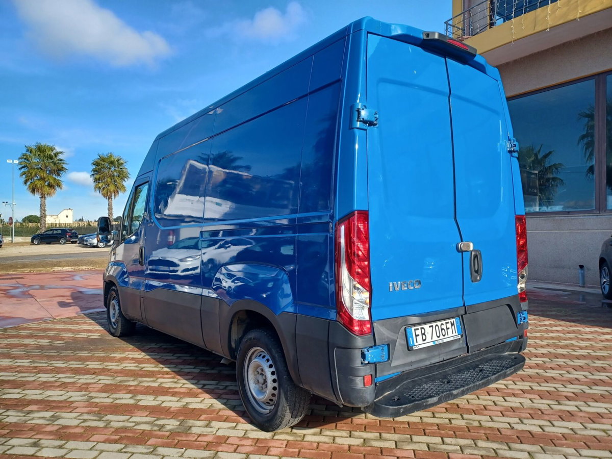 Iveco Daily Furgone 35C13V 2.3 HPT PM-SL-TN-RG Furgone (6)