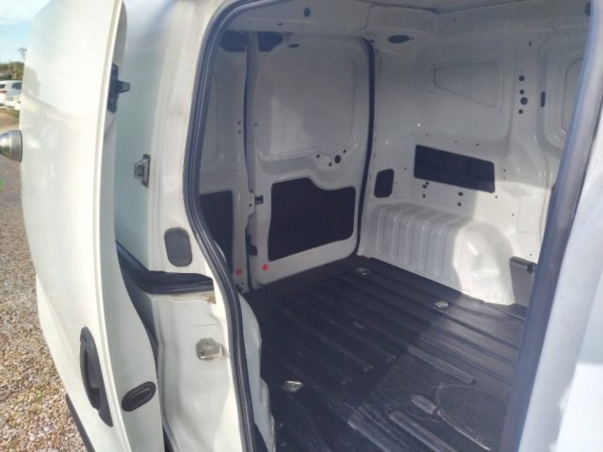 Fiat Fiorino QUBO 1.3 MJT 80CV SX (N1) (17)