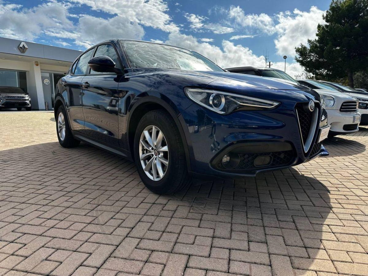 Alfa Romeo Stelvio 2.2 t Veloce rwd 160cv auto (3)