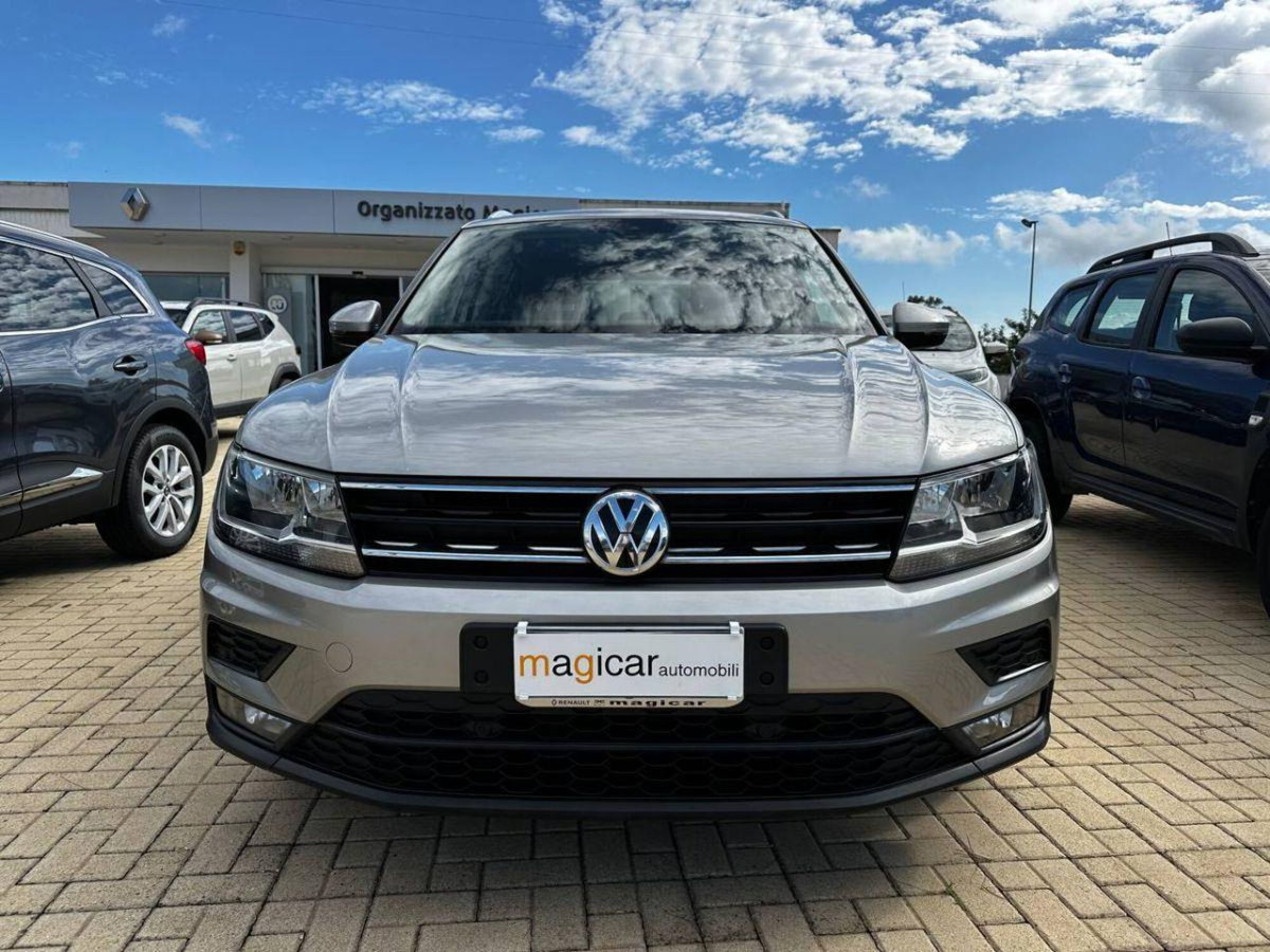 Volkswagen Tiguan 1.6 TDI SCR Business BlueMotion Technology (2)