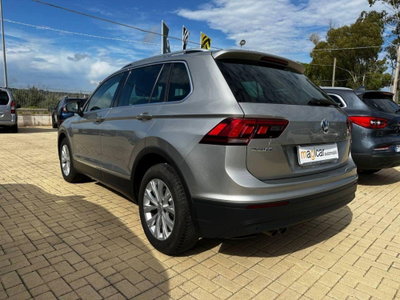 Volkswagen Tiguan 1.6 TDI SCR Business BlueMotion Technology (6)