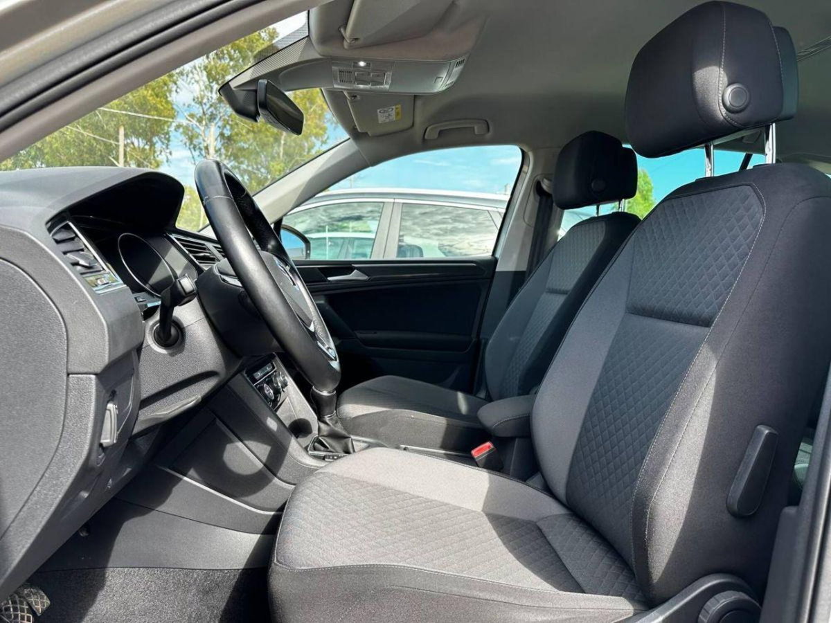 Volkswagen Tiguan 1.6 TDI SCR Business BlueMotion Technology (8)