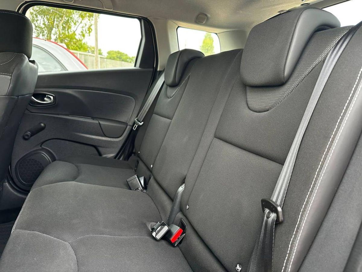 Renault Clio Sporter dCi 8V 75CV Start&Stop Energy Zen (8)