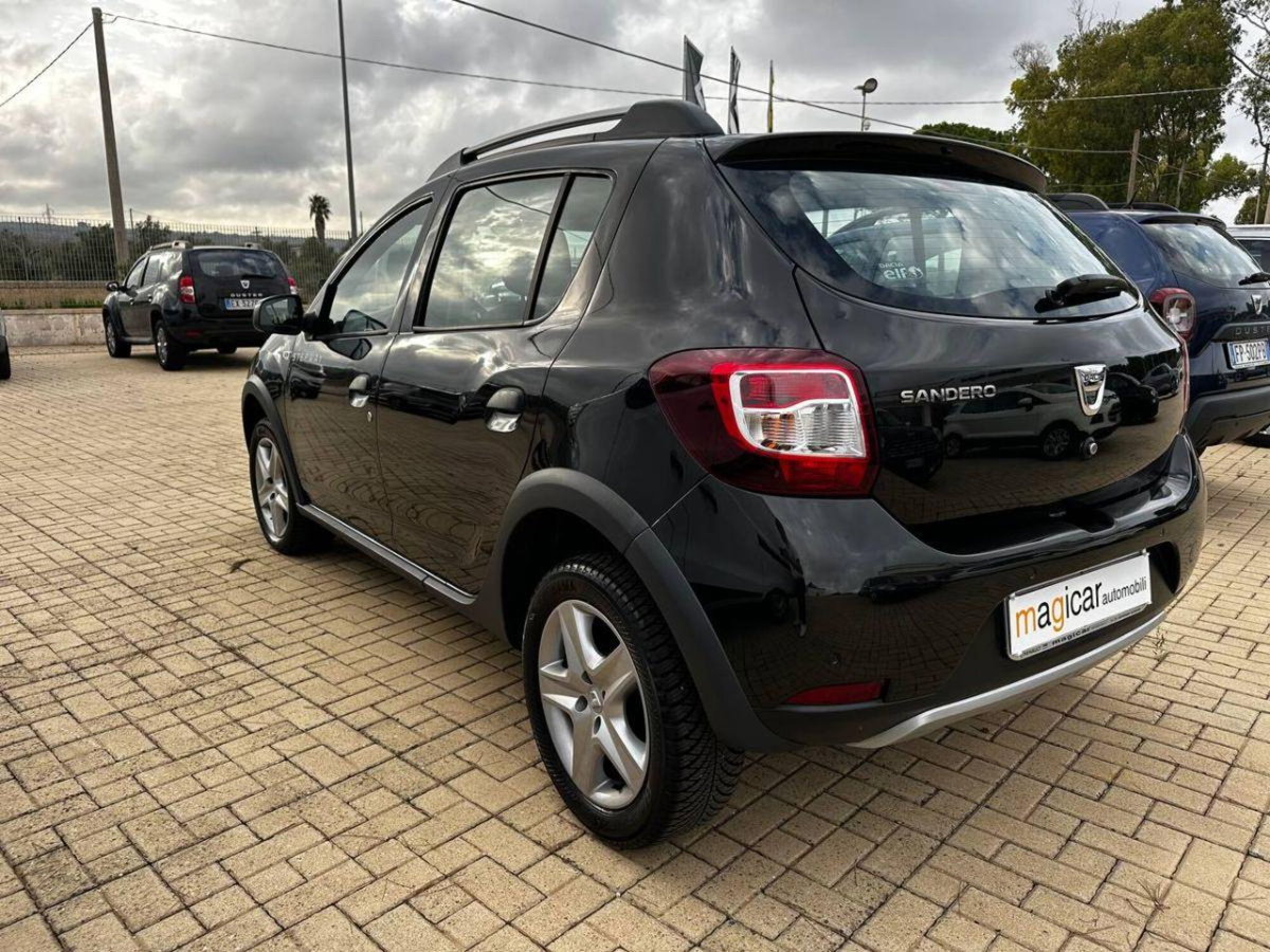 Dacia Sandero Stepway 1.5 dCi 8V 90CV Prestige (6)