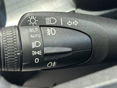 Volvo XC40 D4 AWD Geartronic Momentum (18)
