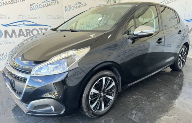 Peugeot 208 100 S&S 5 porte Signature
