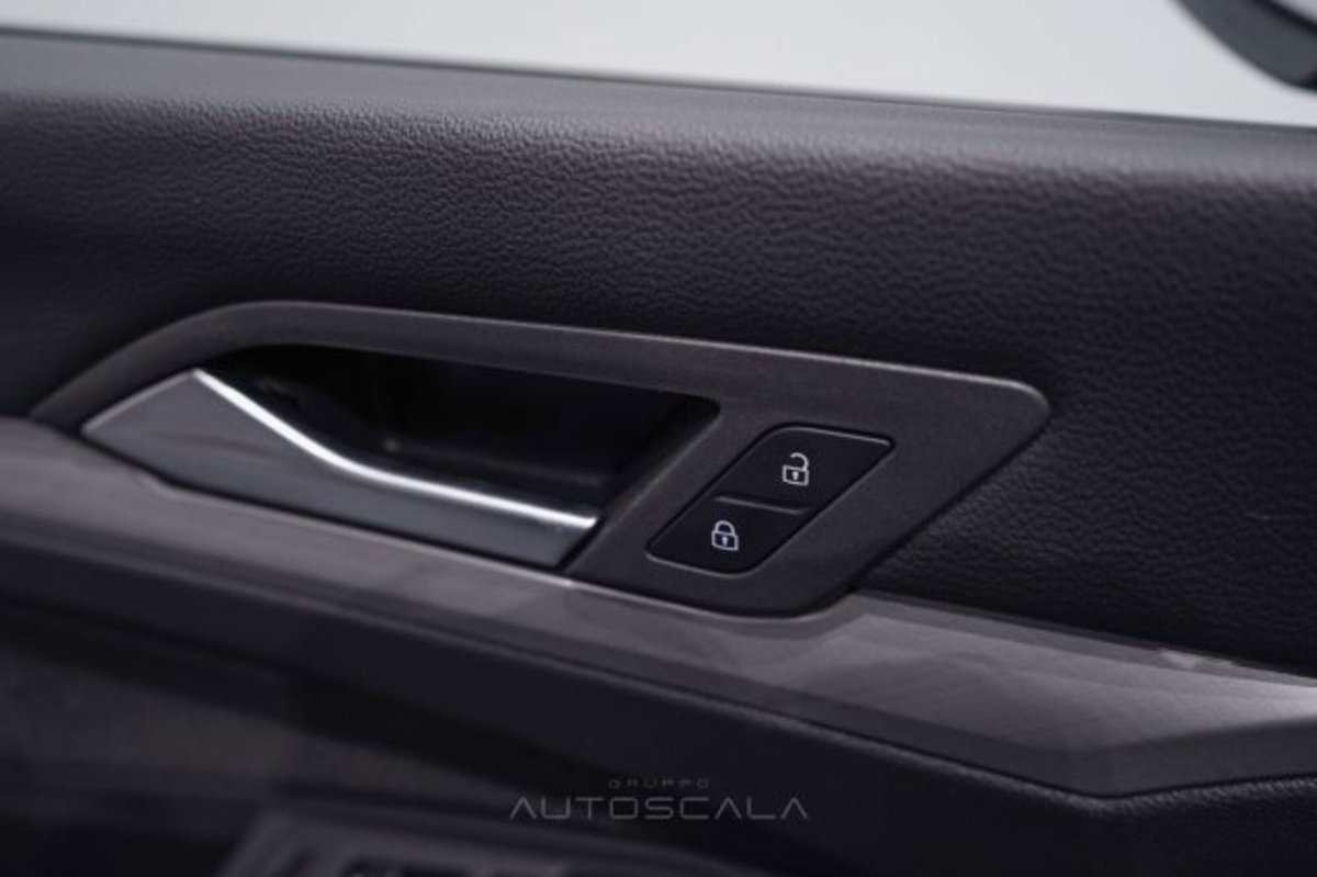Volkswagen Golf Variant 1.5 TGI Life (11)