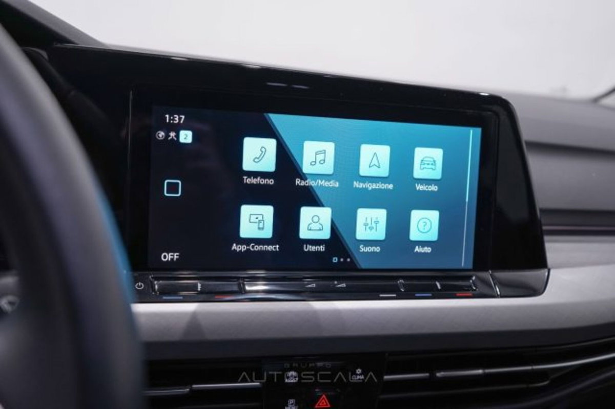 Volkswagen Golf Variant 1.5 TGI Life (15)