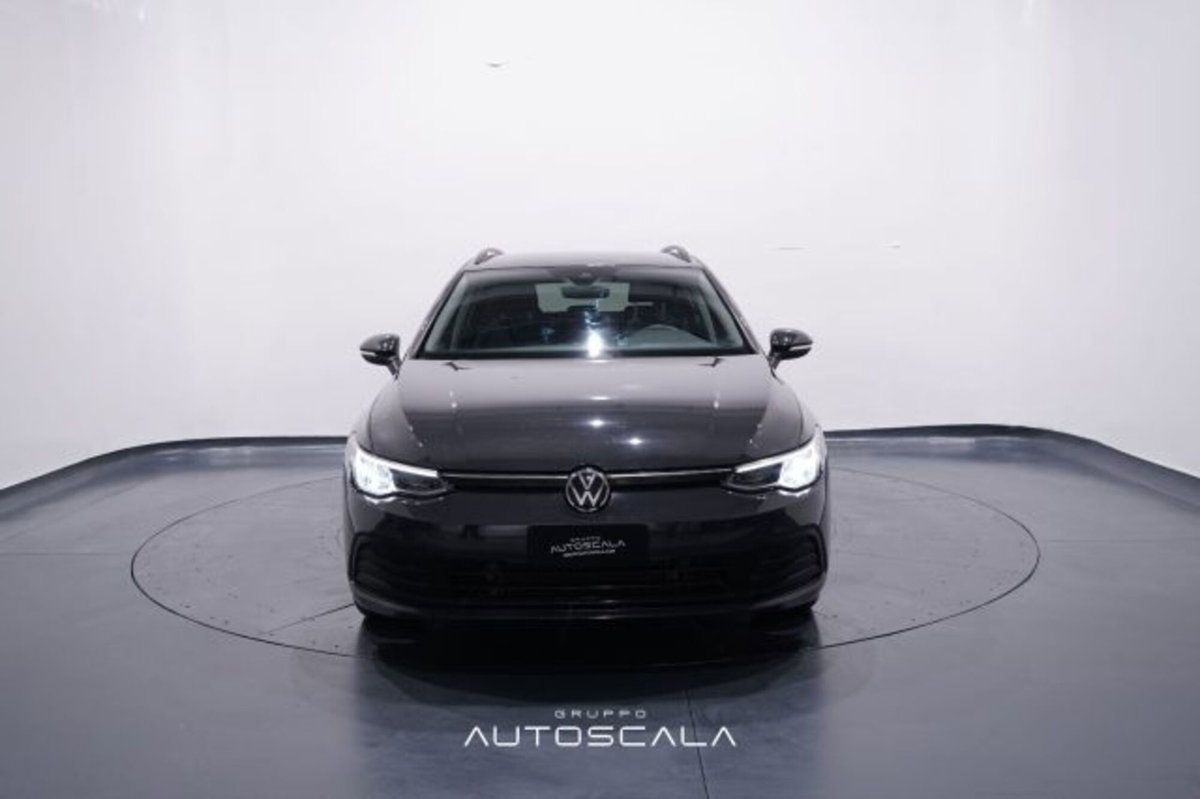 Volkswagen Golf Variant 1.5 TGI Life (2)