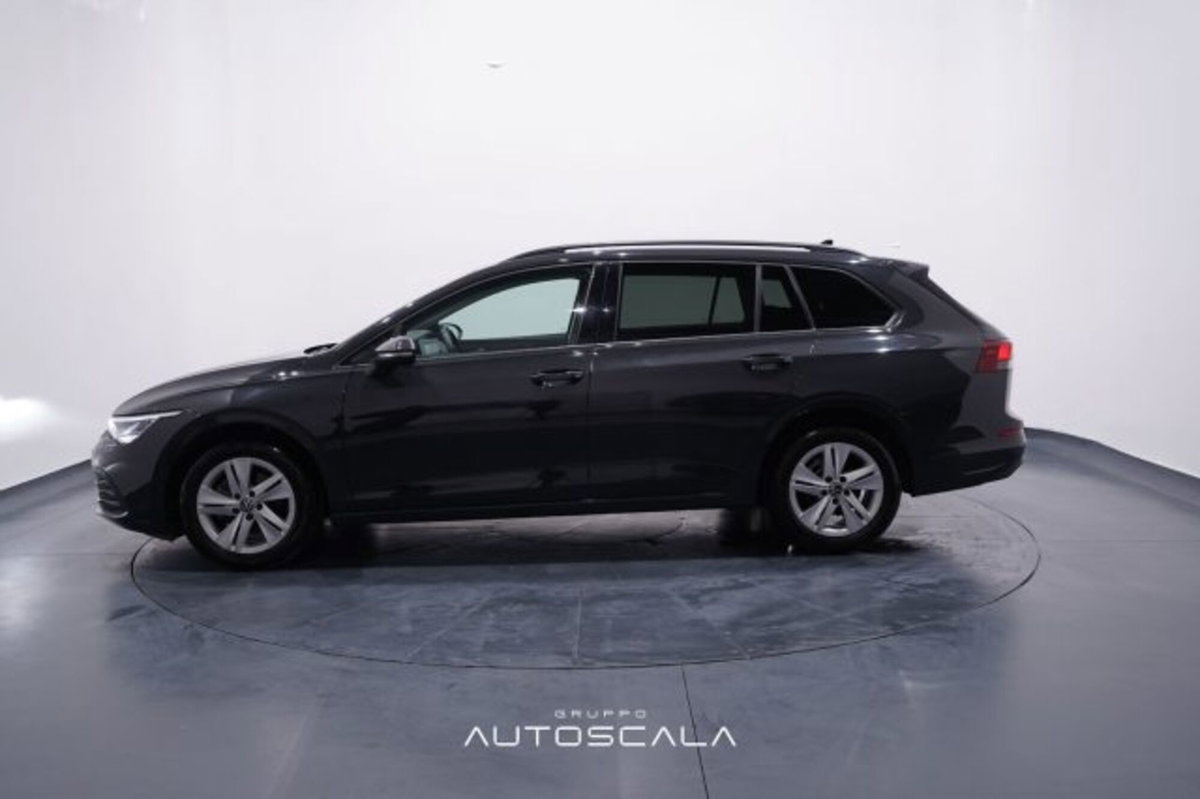 Volkswagen Golf Variant 1.5 TGI Life (3)