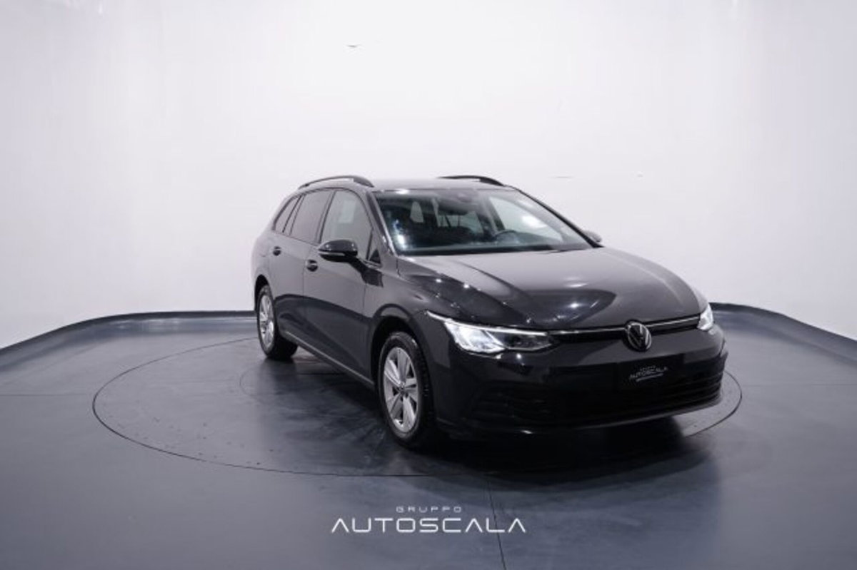 Volkswagen Golf Variant 1.5 TGI Life (8)