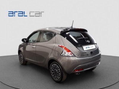 Lancia Ypsilon 1.0 FireFly 5 porte S&S Hybrid Gold Plus (4)