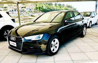 Audi A4 2.0 TDI 150 CV ultra Business  usata