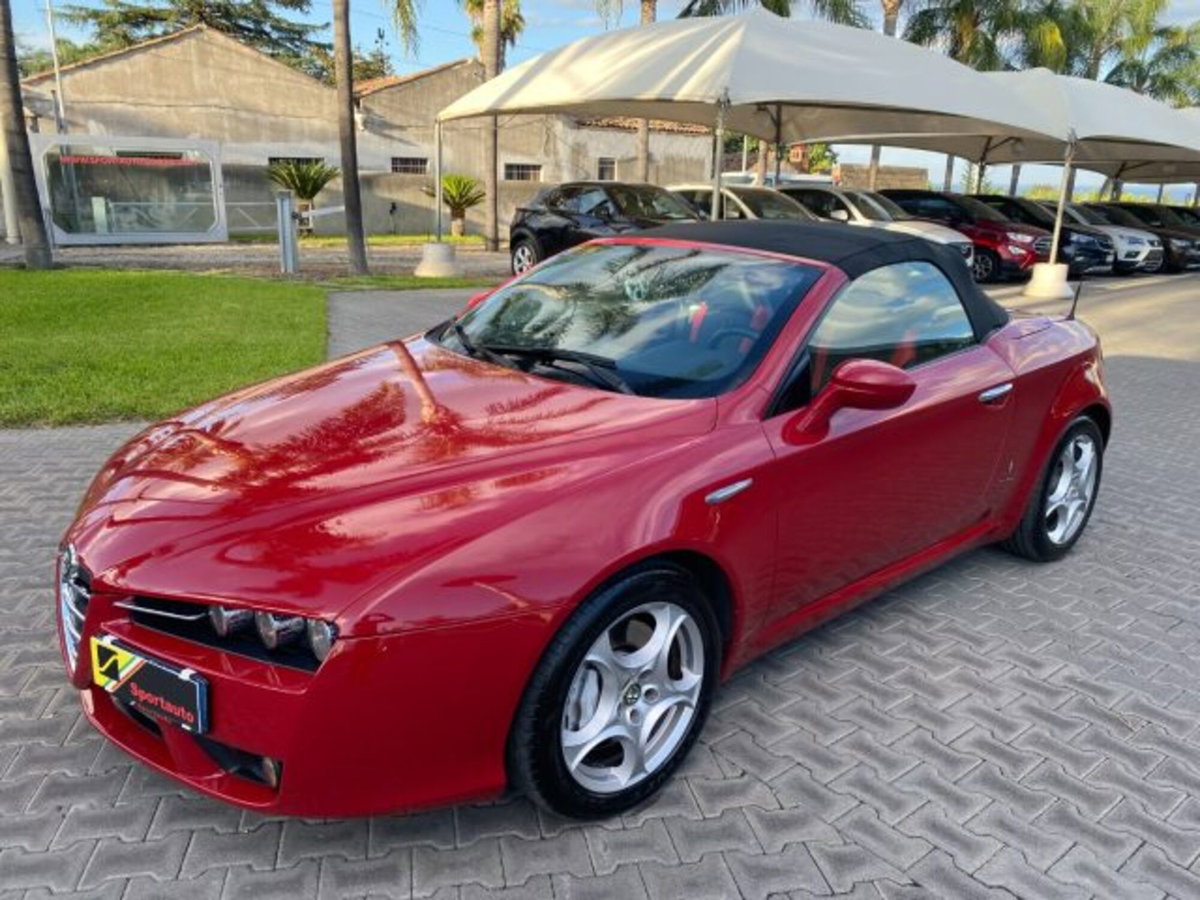 Alfa Romeo Spider 2.4 JTDm 210CV
