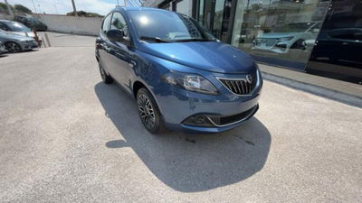 Lancia Ypsilon 1.2 69 CV 5 porte GPL Ecochic Alberta Ferretti nuova