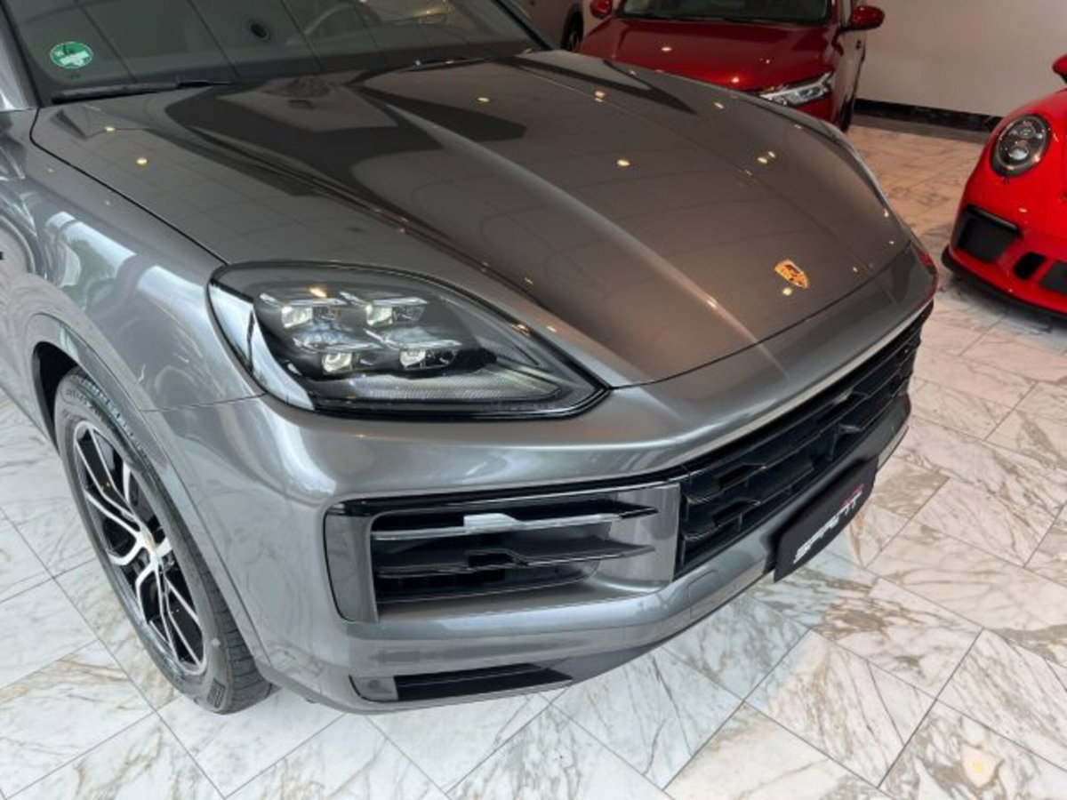 Porsche Cayenne Coupé 3.0 V6 E-Hybrid (19)