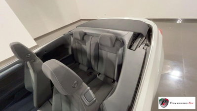 Volkswagen T-Roc Cabrio 1.0 TSI Style (18)