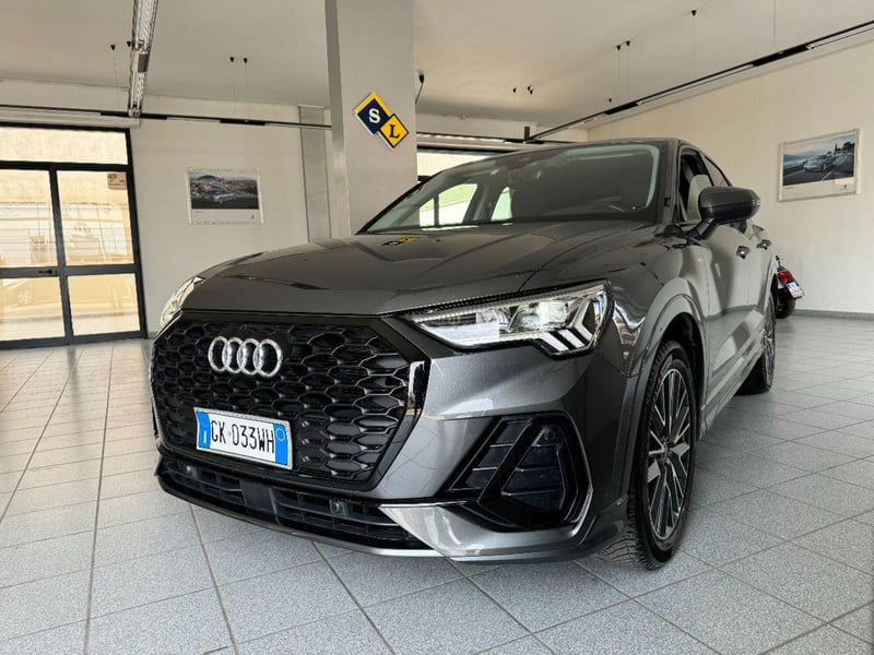 Audi Q3 Sportback Sportback 35 2.0 tdi s-tronic
