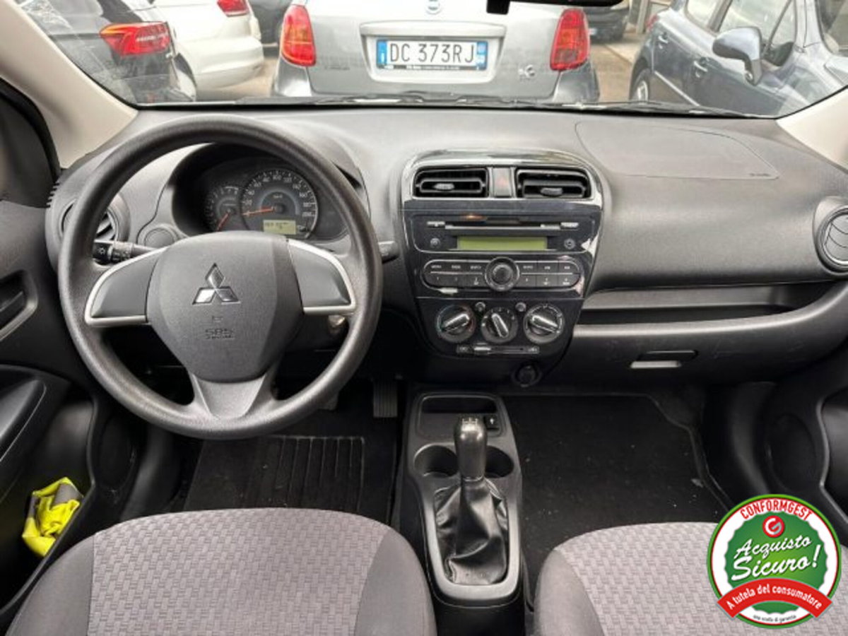 Mitsubishi Space Star 1.0 Invite (12)