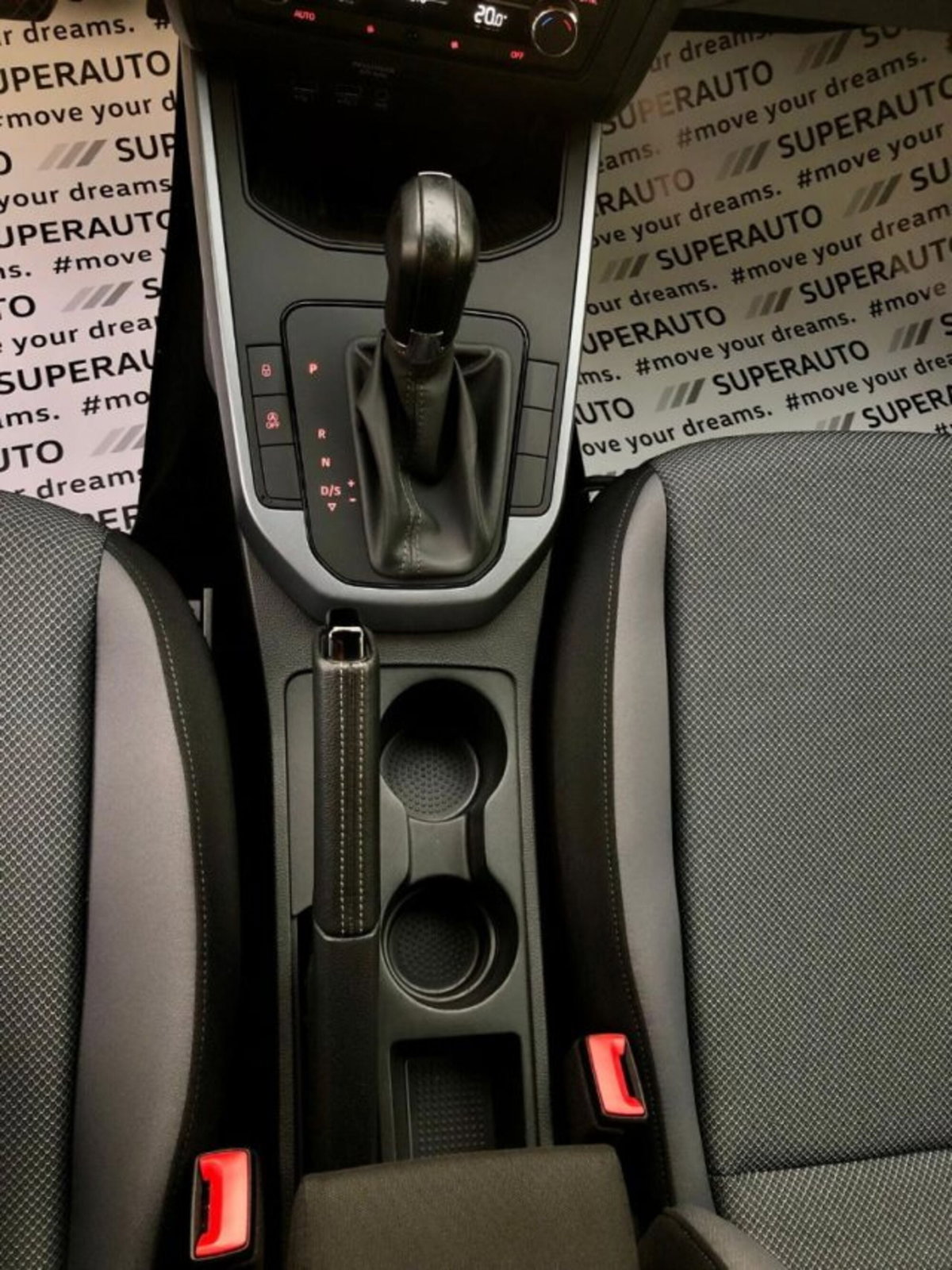 SEAT Arona 1.6 TDI 95 CV DSG XCELLENCE (9)