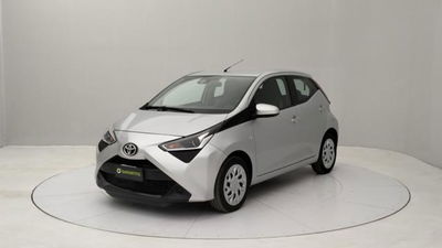 Toyota Aygo 1.0 VVT-i 72 CV 5 porte x-play  usata