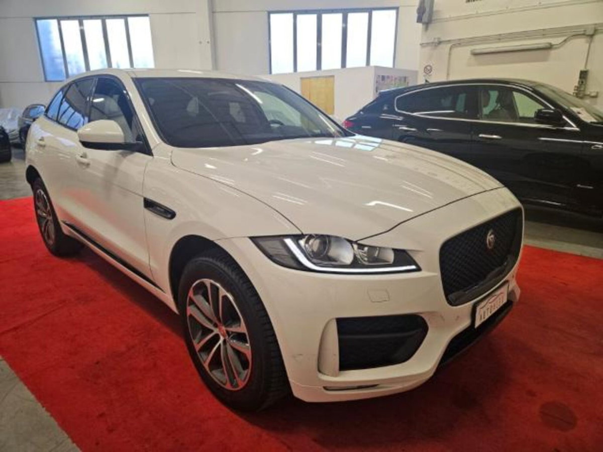 Jaguar F-Pace 2.0 D 180 CV AWD Portfolio (3)
