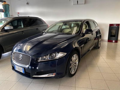 Jaguar XF Sportbrake 2.2 D 200 CV Premium Luxury  usata