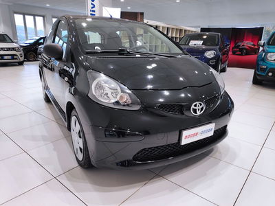 Toyota Aygo 1.0 12V VVT-i 5 porte  usata