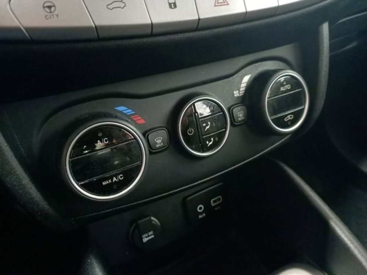 Fiat Tipo Tipo 1.3 Mjt 4 porte Opening Edition (15)