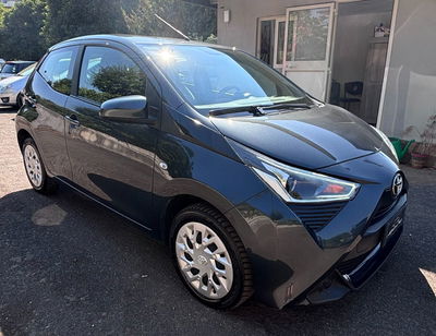 Toyota Aygo Connect 1.0 VVT-i 72 CV 5 porte x-music MMT usata