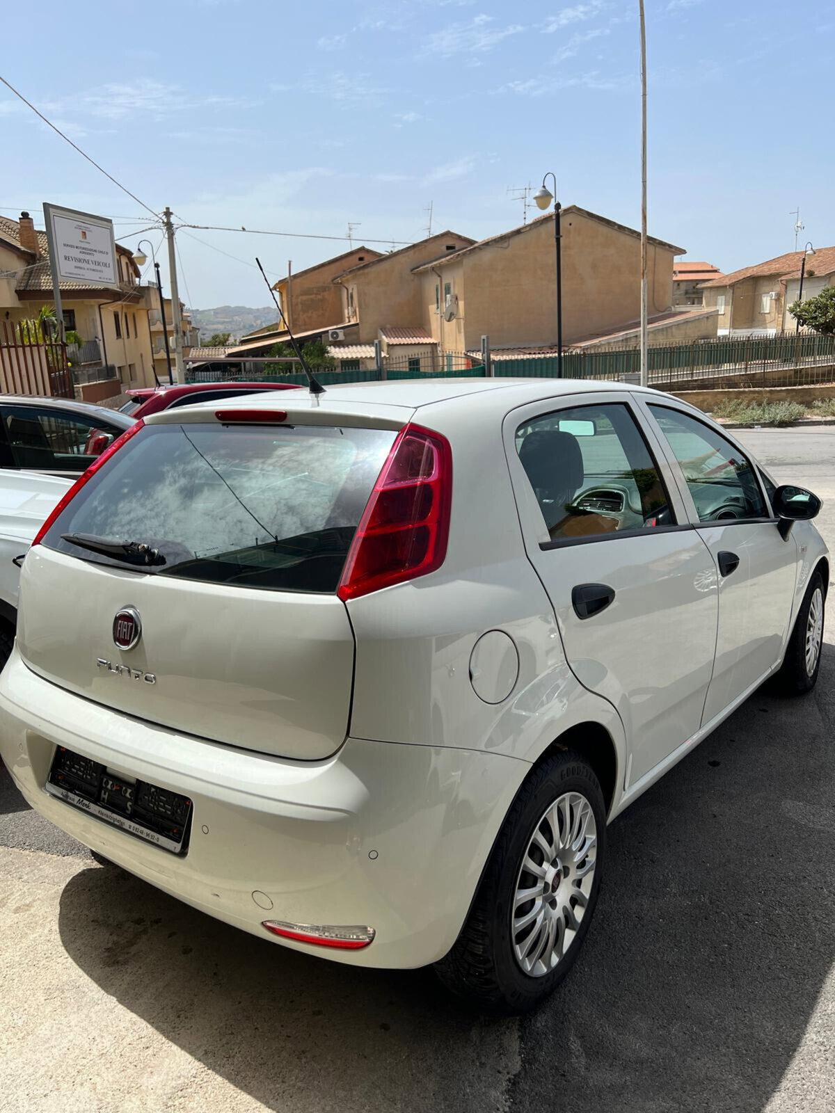 Fiat Punto 1.3 MJT II S&S 95 CV 5 porte Street (4)