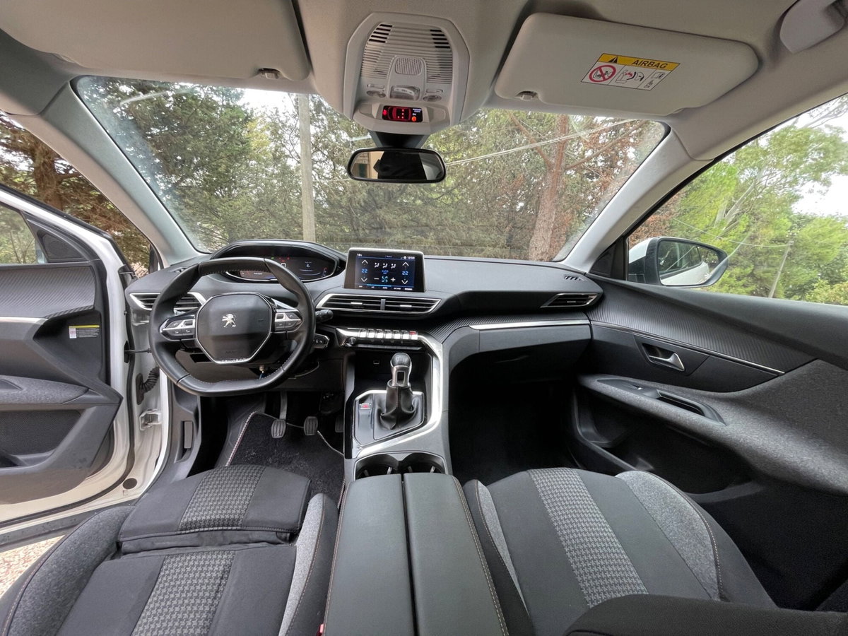 Peugeot 3008 BlueHDi 130 S&S Allure (3)