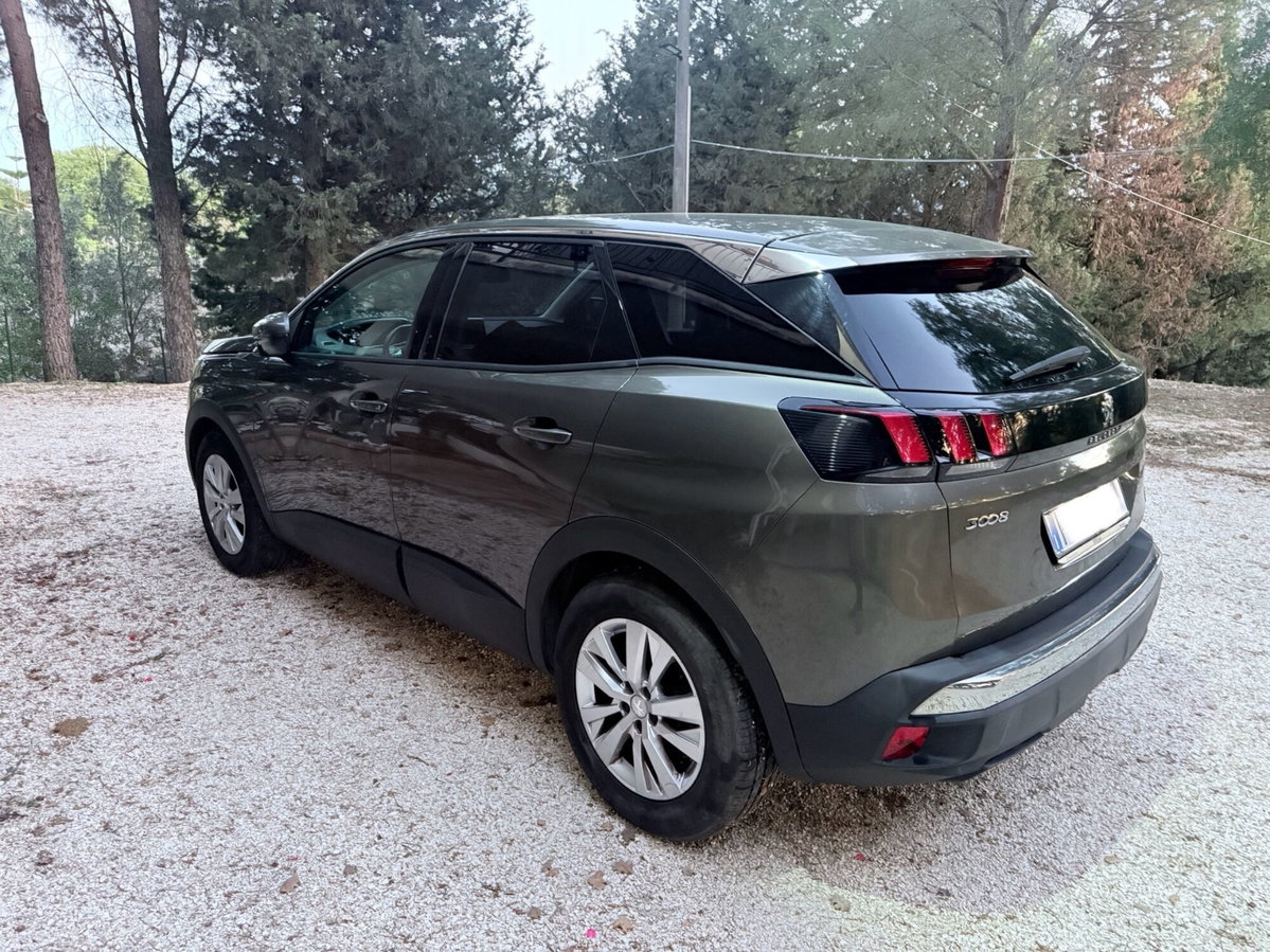 Peugeot 3008 BlueHDi 130 S&S Allure (19)