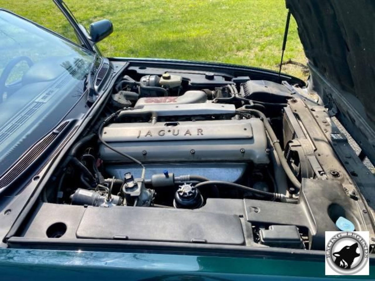 Jaguar XJR 4.0 cat (20)