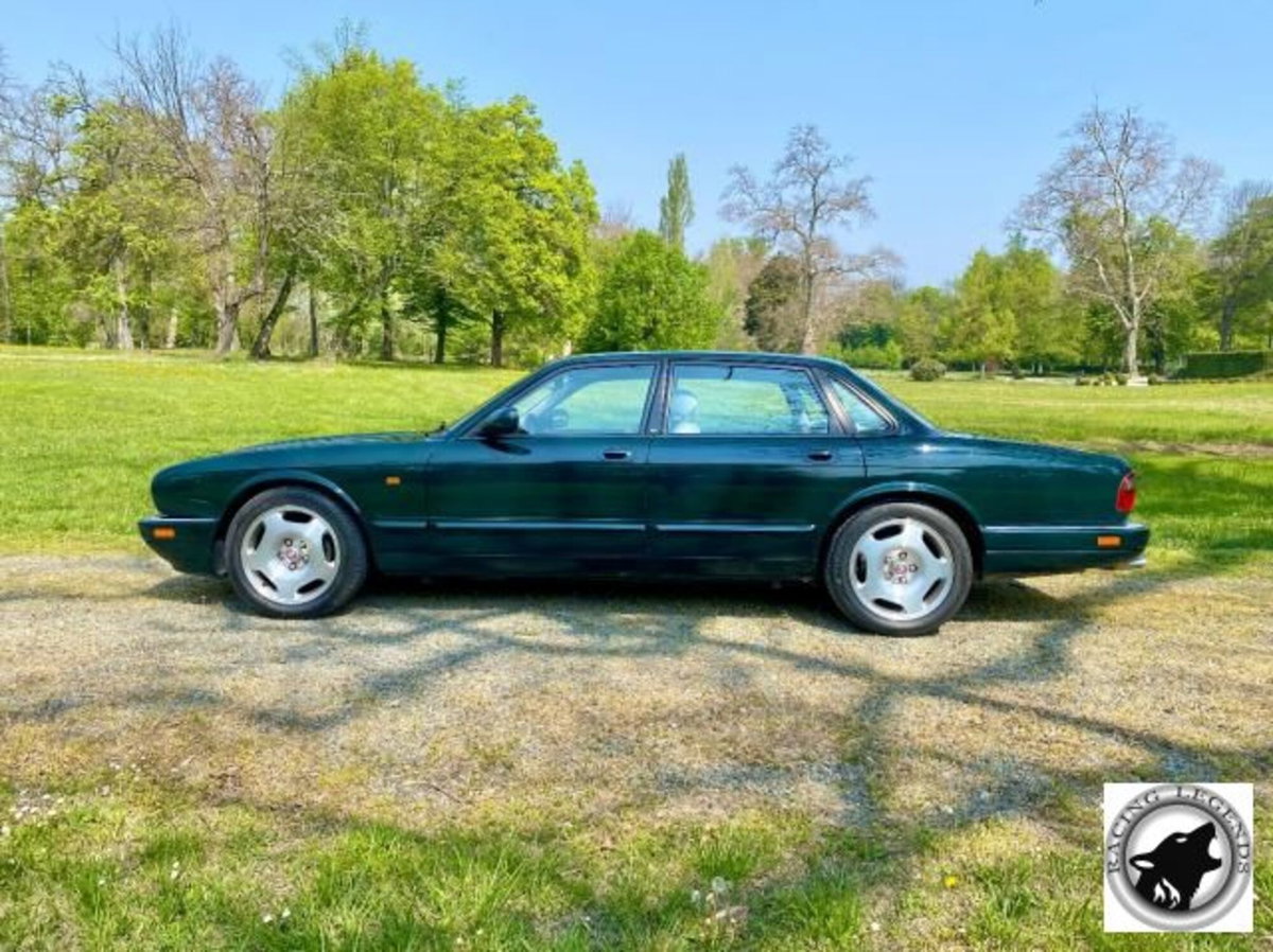 Jaguar XJR 4.0 cat (7)